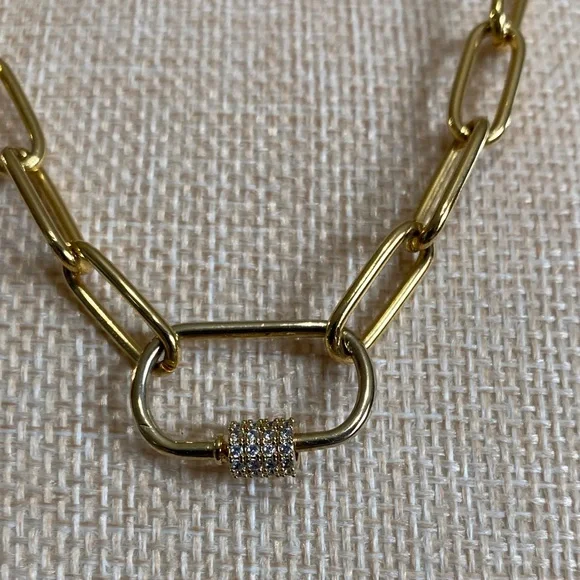 Gold Link Chain Necklace - Picture 2 of 4